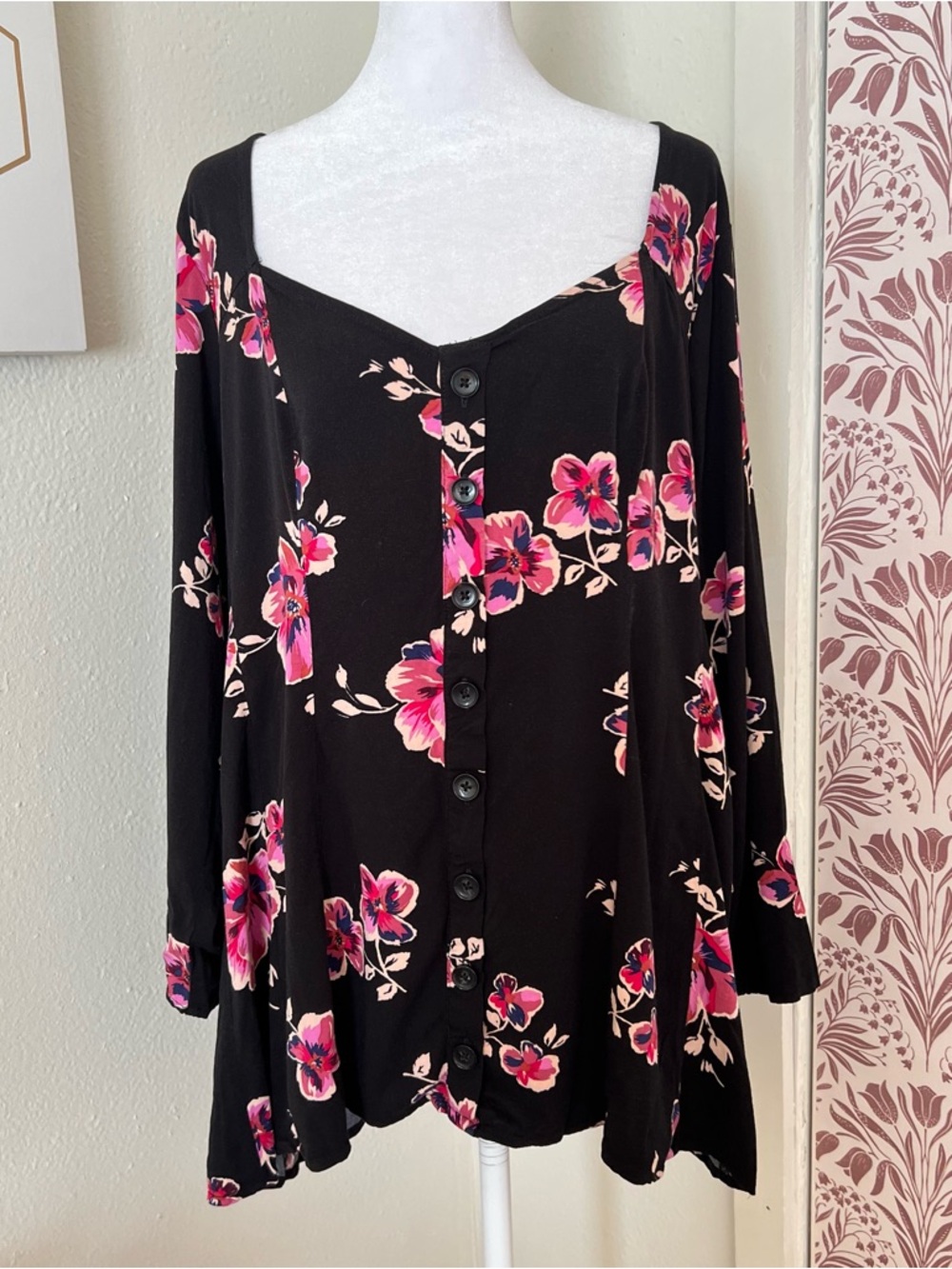 Torrid floral blouse size 2x
